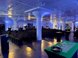 Showroom Space in Fashion District - Image 16