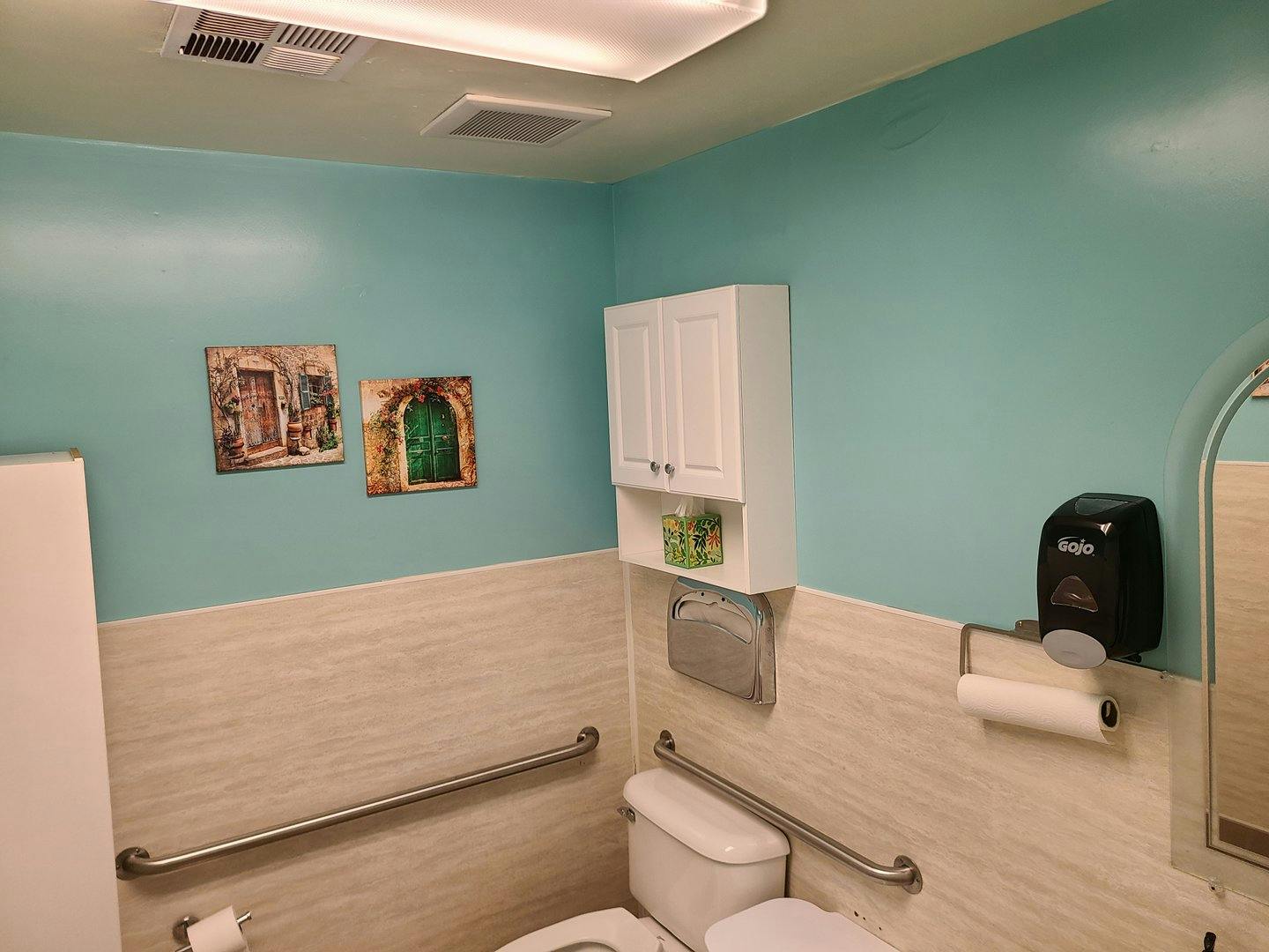 Showroom and Creative Space on West El Camino Real, Mountain View