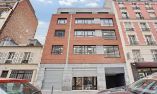 Offices to Rent - 18th - Image 0