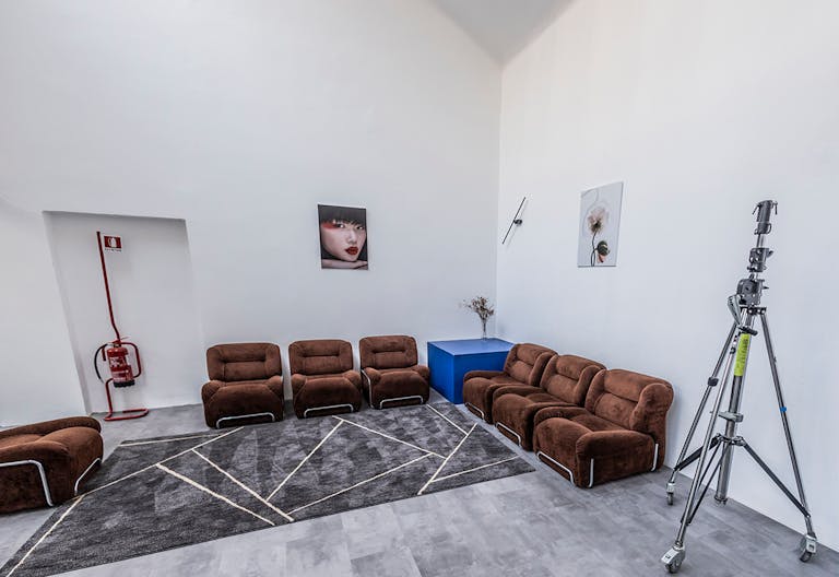 Wonderful Pop Up Space in Milan in the Tortona/Savona district - Image 4