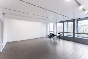 One-of-a-Kind Space in Le Marais - Image 6