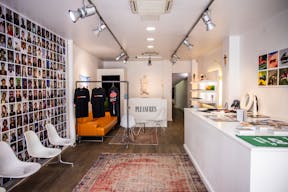 Showroom, popup store on rue de Turenne - Image 12
