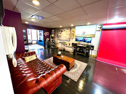Manhattan Spacious Modern Space for Pop Ups and small Events - Image 12
