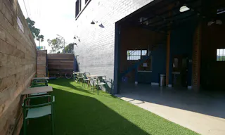 Culver City Modern Event & Office Loft (Los Angeles) - Image 6