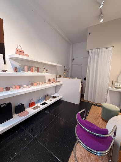 Boutique Pop Up Store - Image 3