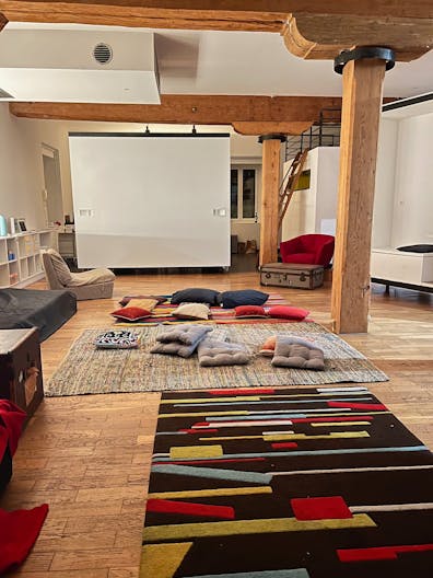 Espace atypique et modulable de 220 m� proche de la Gare, du Vieux port et du Panier - Image 4