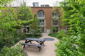 Salle 150m2 - Image 4