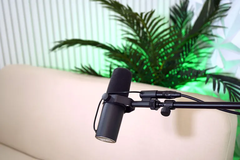 Modern Podcast Studio (Fully Equipped) - Image 4