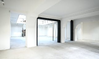 Space Temple/Beaubourg - Image 1