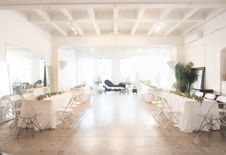 DTLA Grand Loft with High Ceilings - Image 0