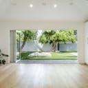 Creative Studio Space with Large Backyard for Photo/Video/Events
