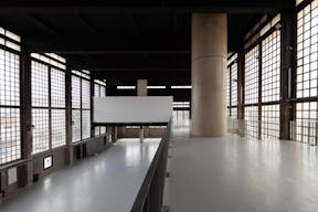 Atypical Artistic and Event Venue - Image 4