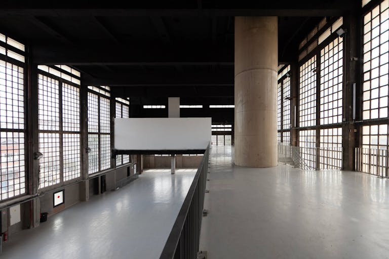 Atypical Artistic and Event Venue - Image 4