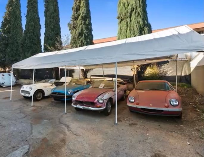 Flexible 4,000 SF Warehouse in La Habra, Near LA & OC, Ideal for Events or Storage - Image 1