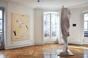 Haussmann apartment in R�publique Lancry area - Image 1