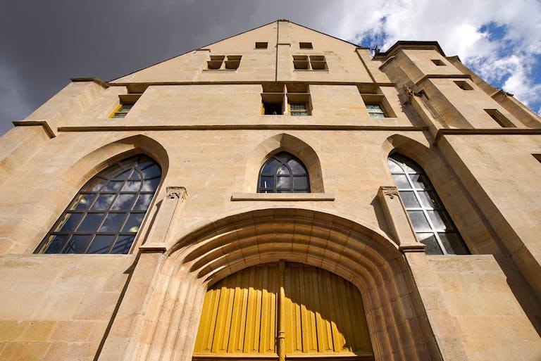 Unique Event Space in Paris 6th - Image 1