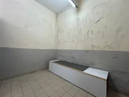 Décor/Lieu de tournage: Commissariat - Image 8