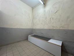 D�cor/Lieu de tournage: Commissariat - Image 8