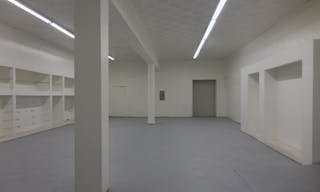 Ground Floor and Window Panel Advertising Space - prime retail pop-up space - Image 6