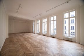 Un luxueux appartement en face du jardin des tuilerie - Image 24