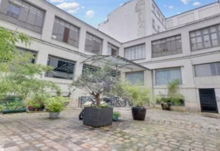 Atypical Space in Paris 2nd Arrondissement - Sentier - Ideal Showroom / Office. - Image 0