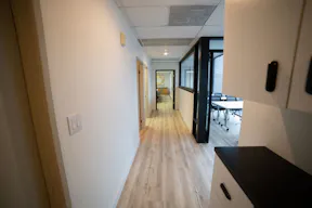 Prime Ground Floor Retail/Office/Creative/Event/Showroom Space in Old Town Pasadena - Image 8