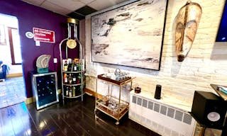 Manhattan Spacious Modern Space for Pop Ups and small Events - Image 13