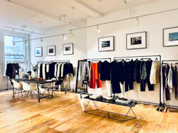 Beautiful Showroom Space in Heart of SoHo - Image 7