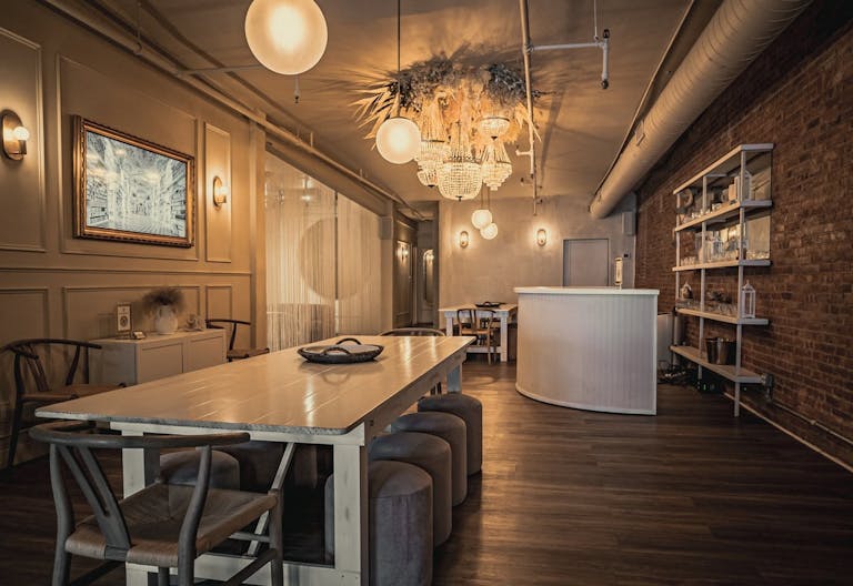 Upscale Loft on 5th with Furnished Rooftop & Fireplace, Sound System, Custom Lighting, Kitchen & Staff Provided - Image 1