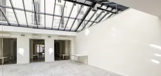 230 Coeur Marais Showroom - Image 1