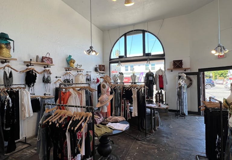 Boutique on Melrose Avenue - Image 3