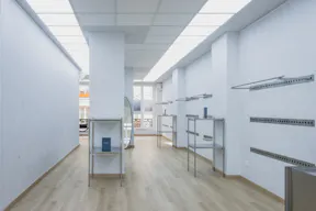 Élégant Showroom à Paris - Image 10
