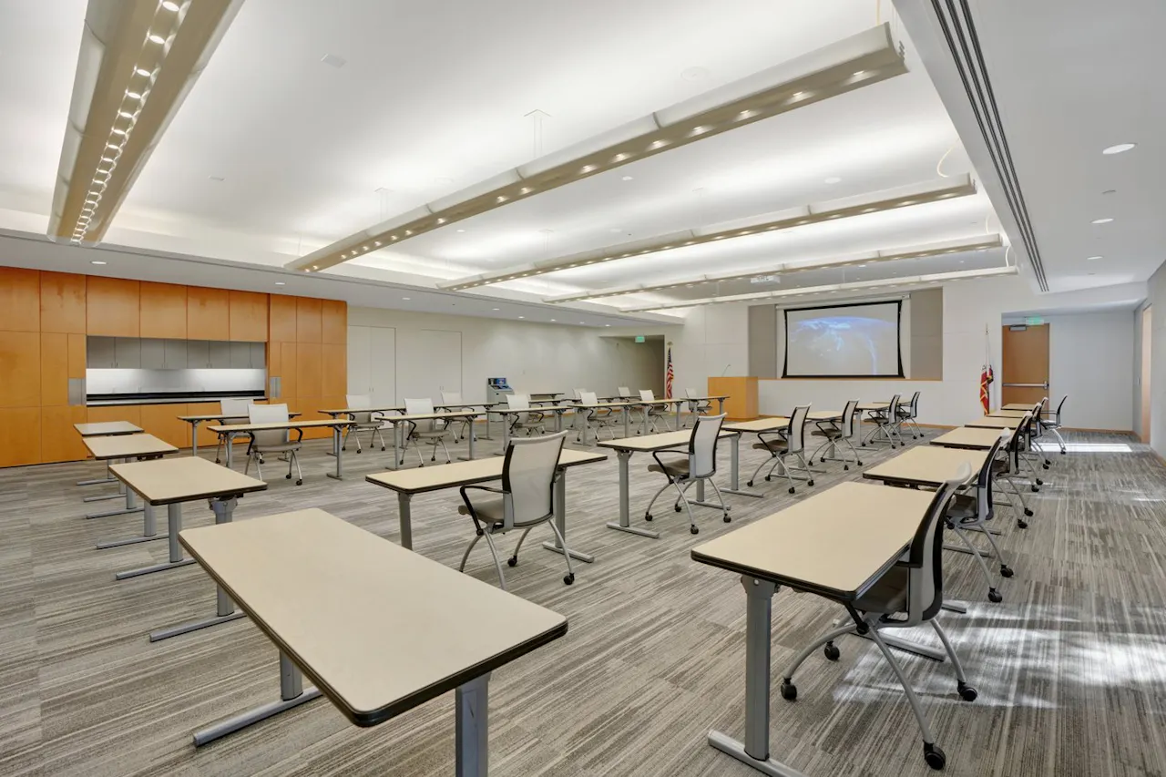 Multi-Purpose Conference Room in Aliso Viejo Office Complex - Image 1