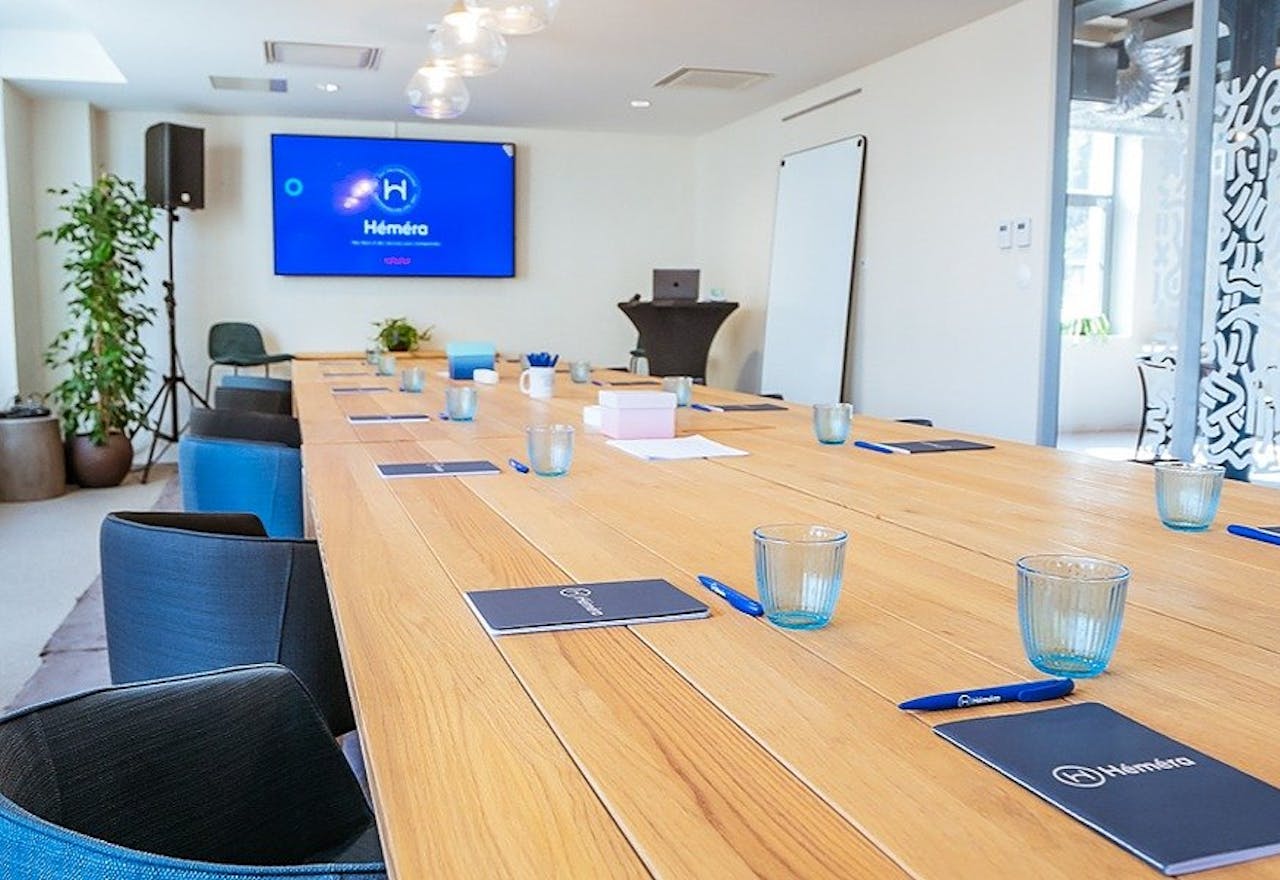 Beau Salon privatif en plein coeur de Bordeaux - Image 2