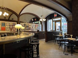 Vntage downtown cocktail bar on the ground floor of the historic Woolworth Building - Image 5