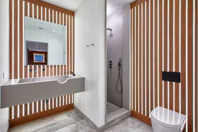 Flexible Showroom in East Village - Image 31