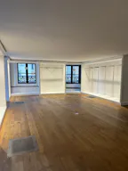 Pop-up store angle en plein coeur du Marais - Image 8