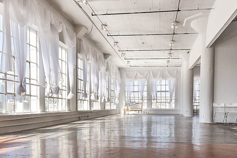 DTLA Penthouse Studio - Image 1