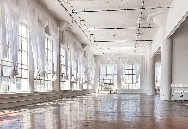 DTLA Penthouse Studio - Image 1