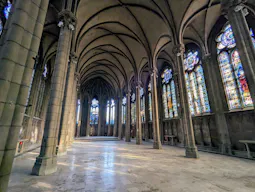 Runway Venue - Grande chapelle dans un ancien couvent en plein Paris - Image 3