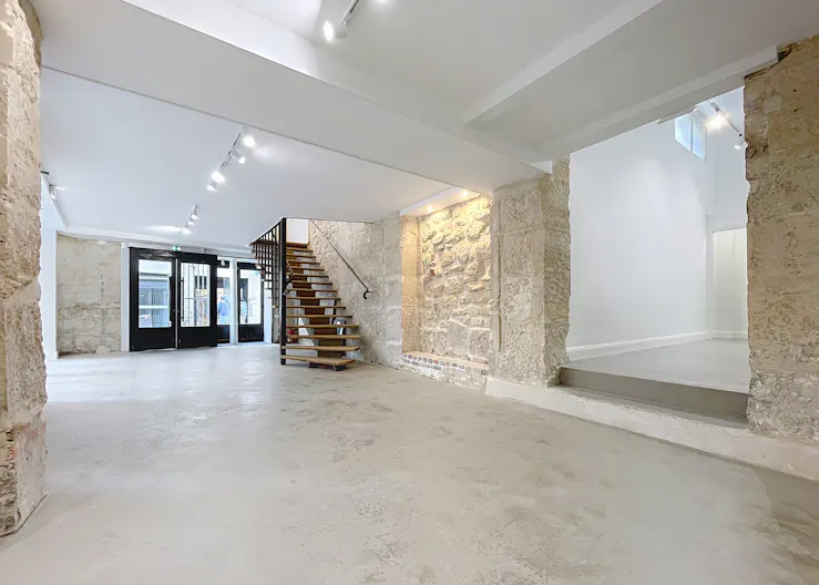 Espace commercial d’exception au cœur du Marais – 134,8 m2 - Image 4