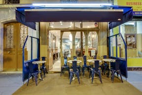 Bar de quartier au pied de Montmartre ! - Image 0