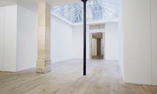 Beautiful Arts et M�tiers Showroom - Image 0