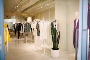 SHORT-TERM Green Street, 27 - Image 1