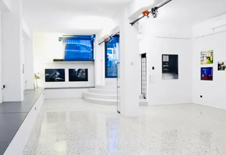 Showroom e spazio espositivo nella cornice dei Navigli di Milano - Image 2