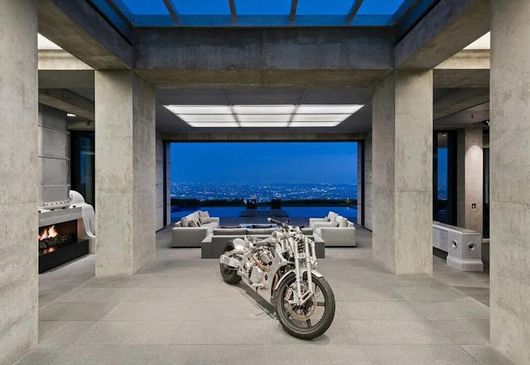 The Bondstone Beverly Hills - Image 4