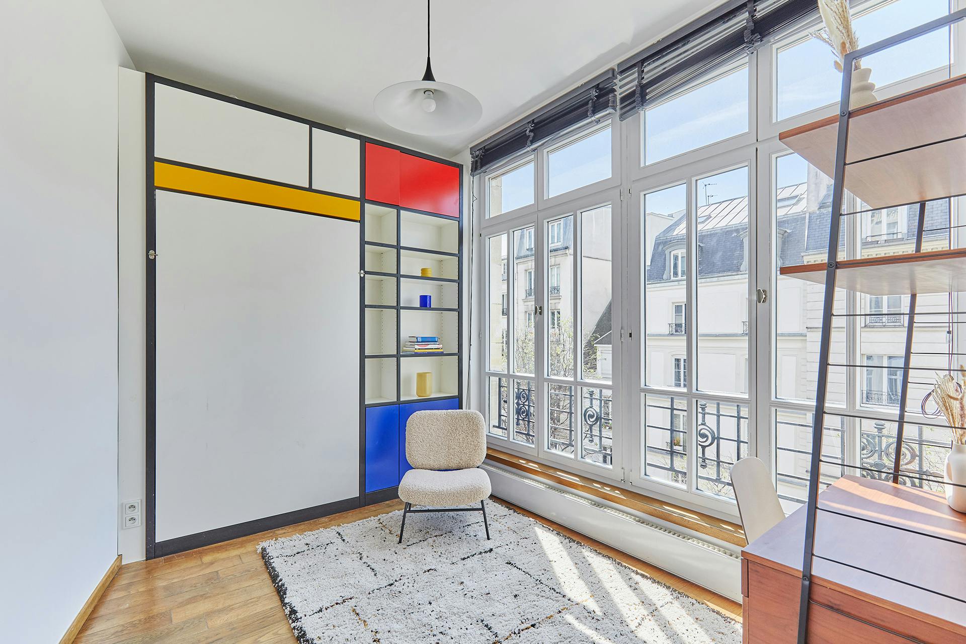 120 sqm Event Space on Rue de Bretagne, Paris