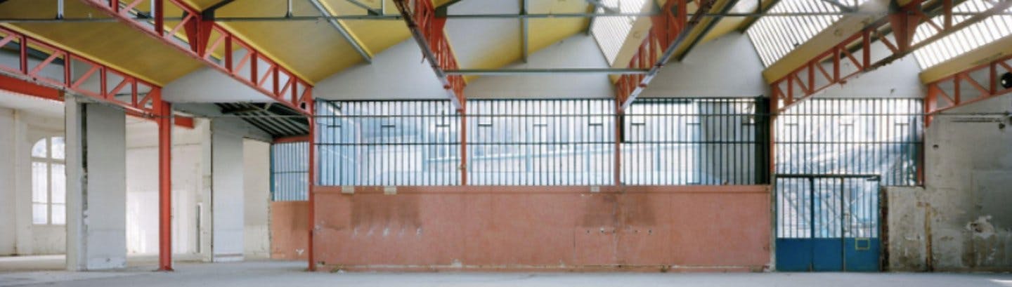 Industrial Style Space on Rue de Reuilly, Paris