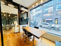 Prime Williamsburg Corner Retail Space | 100 ft Glass Frontage | High Foot Traffic - Image 2