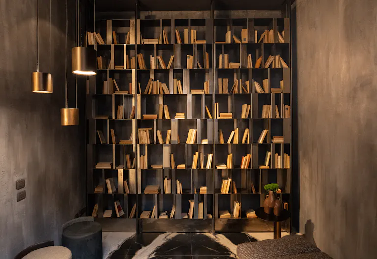 Exclusive venue located in the heart of Milan’s Montenapoleone District - Image 1